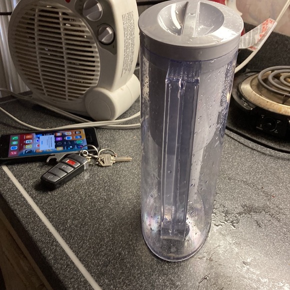 Brita filter water pitcher model Ob03 - Picture 12 of 16